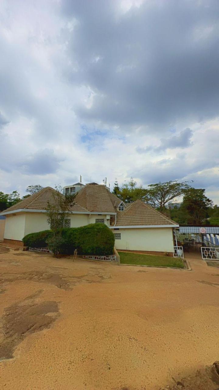 Tic Tac Boutique Hotel Kigali Bagian luar foto